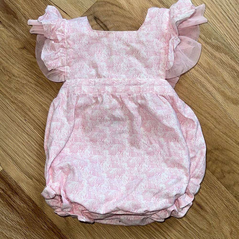 NWT! Benedita pink bunny ruffly bubble playsuit criss cross straps, size 18 mos
